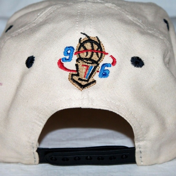 Chicago Bulls 1996 Basketball Championship Hat Cap - Picture 5 of 8